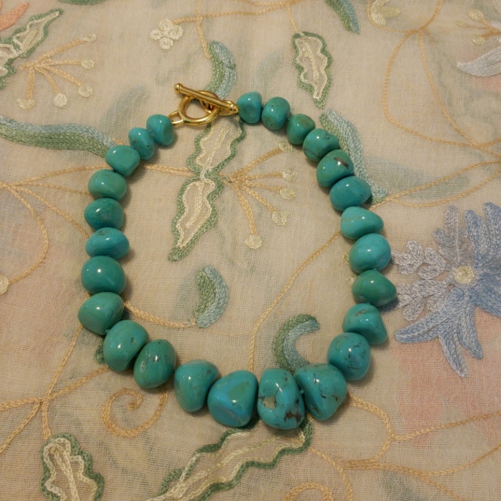 Necklace - Picture 2 of 2
